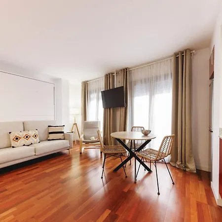 Bravissimo Placa Catalunya Studio, Monthly Апартаменти *