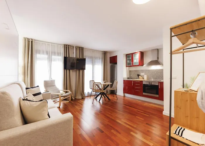 Апартаменты Bravissimo Placa Catalunya Studio, Monthly Жирона